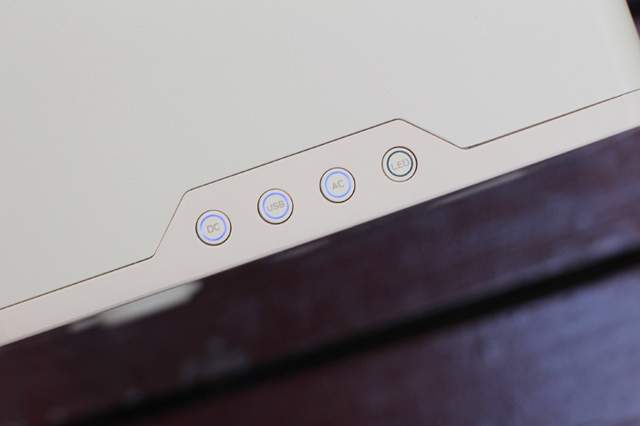 充的快、用的久，说走就走的“移族户外电源”初体验