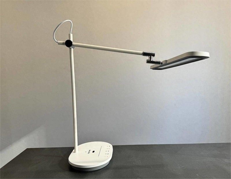 护眼灯品牌排行前十名有哪些？专业护眼灯十大品牌排行榜分享