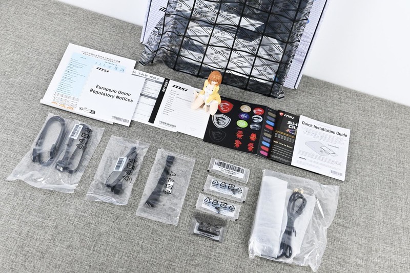 微星MPG Z790 EDGE TI MAX WIFI刀锋钛主板拆解试玩：最佳化设定好伴侣