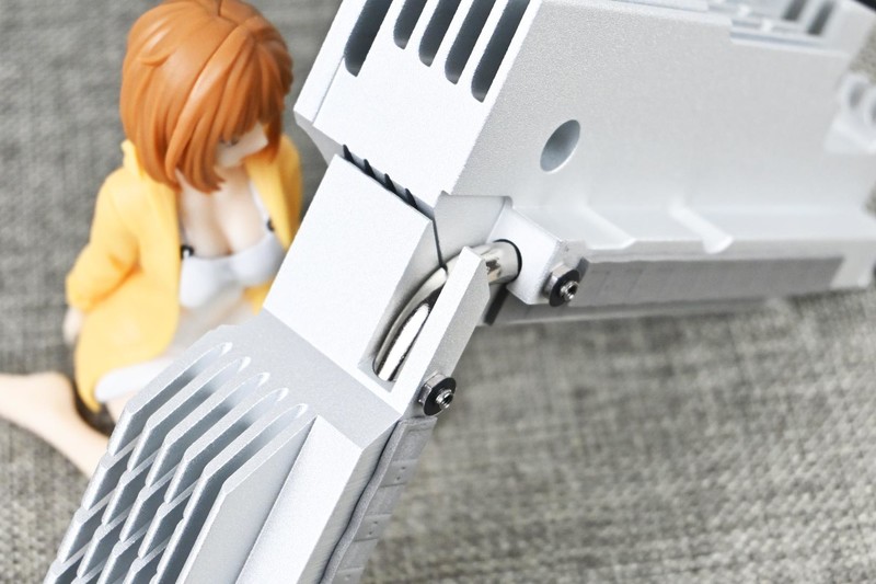 微星MPG Z790 EDGE TI MAX WIFI刀锋钛主板拆解试玩：最佳化设定好伴侣