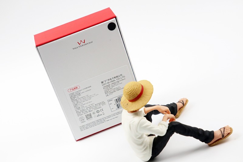 便捷充电新选择——iWALK爱沃可Qi2磁吸无线充电宝体验