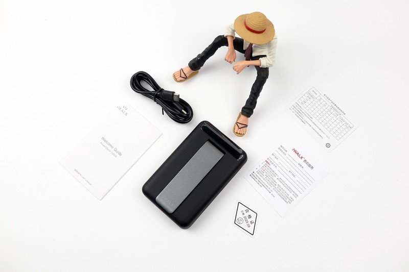 便捷充电新选择——iWALK爱沃可Qi2磁吸无线充电宝体验