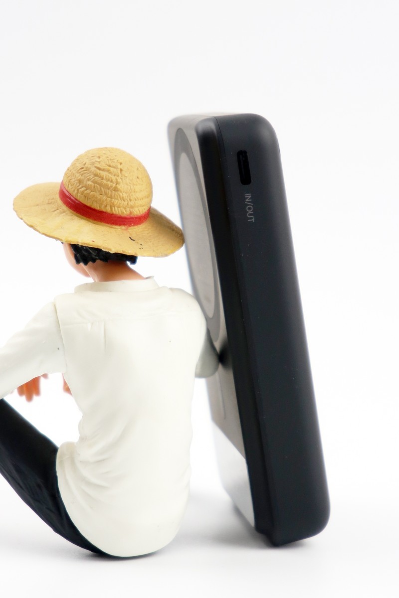 便捷充电新选择——iWALK爱沃可Qi2磁吸无线充电宝体验