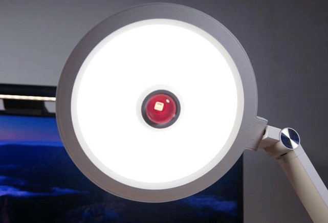 学生护眼台灯哪个品牌比较好用？实测学生护眼台灯榜前10强闭眼入