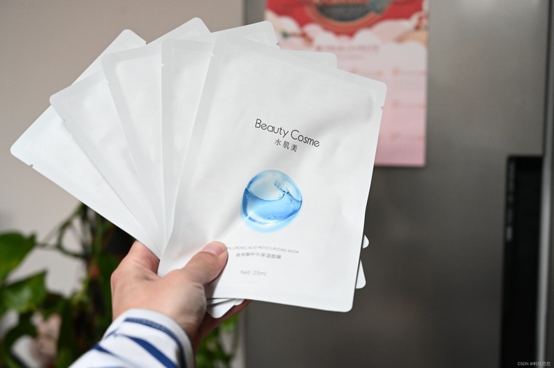 惊人的补水力！皮肤润到想掐的玻尿0酸面膜！