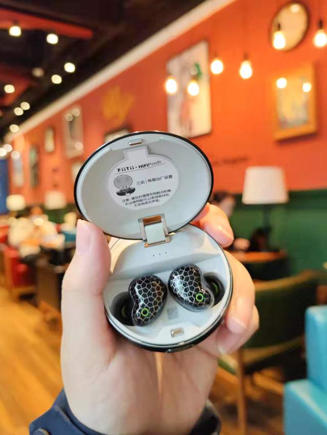 魔浪HiFiPods降噪耳机上手：一圈两铁，音质秒杀AirPods