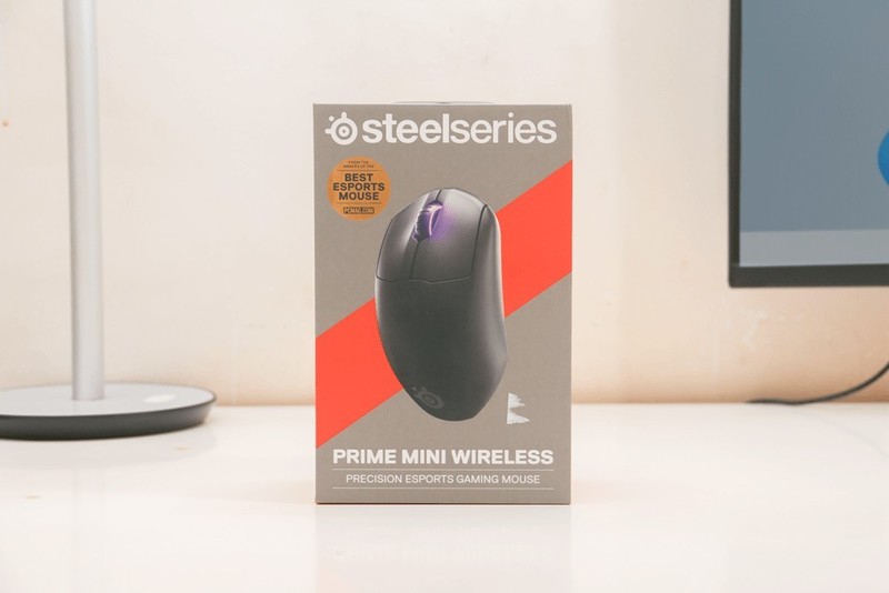 赛睿Prime Mini Wireless游戏鼠标体验：皮王小手版，专为职业电竞选手定制
