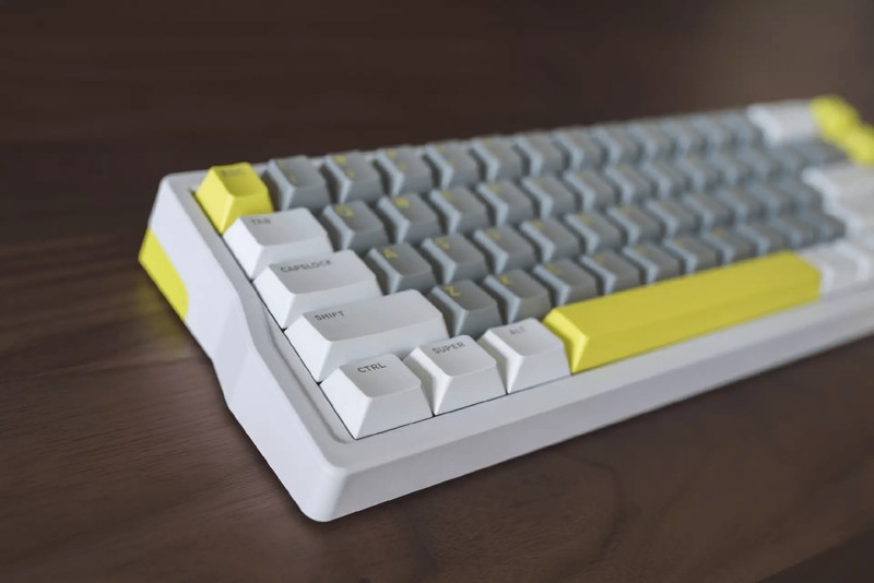 未来赛博美学，这会是客制化亲民的开始？IQUNIX Q66银迹上手详评