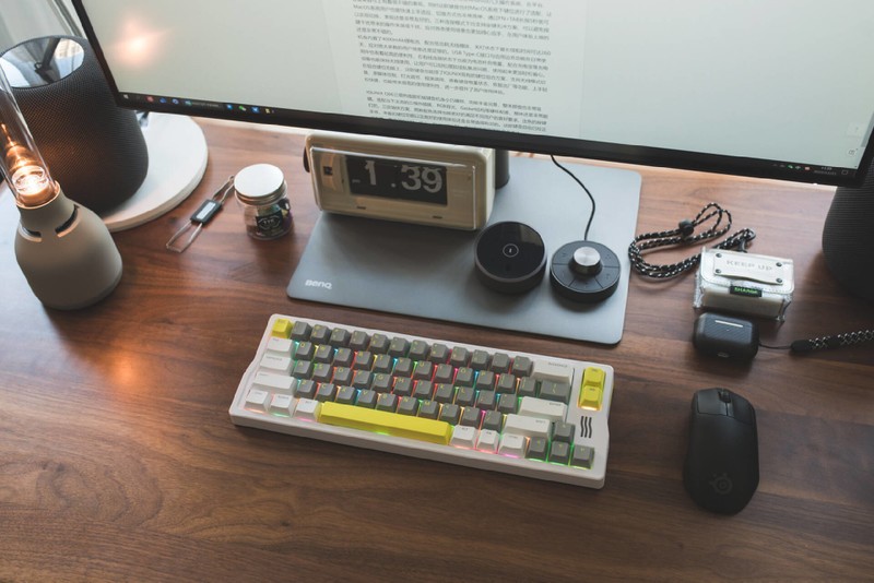 未来赛博美学，这会是客制化亲民的开始？IQUNIX Q66银迹上手详评