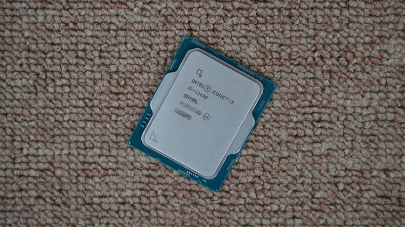 如何打造一台高性价比小钢炮？13400+B760M电竞雕+4070Ti打造的MATX主机分享