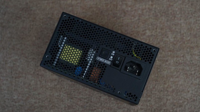 如何打造一台高性价比小钢炮？13400+B760M电竞雕+4070Ti打造的MATX主机分享