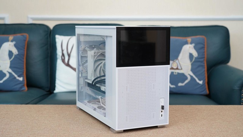 如何打造一台高性价比小钢炮？13400+B760M电竞雕+4070Ti打造的MATX主机分享