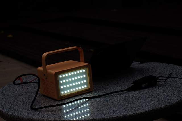 充的快、用的久，说走就走的“移族户外电源”初体验