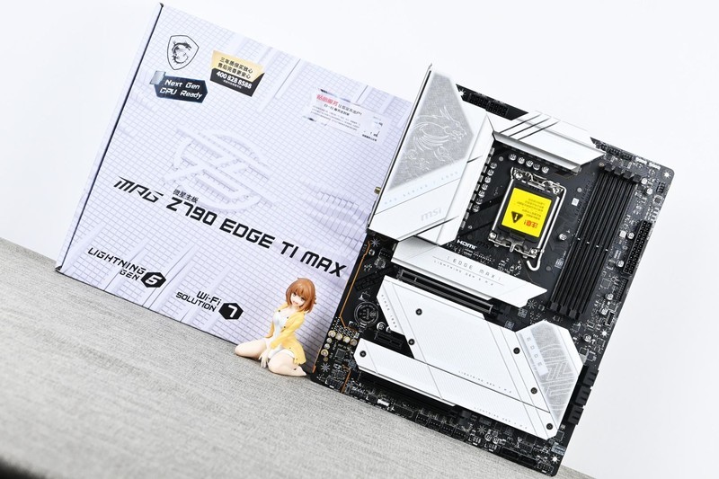 微星MPG Z790 EDGE TI MAX WIFI刀锋钛主板拆解试玩：最佳化设定好伴侣