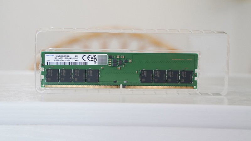 显卡与内存齐崩盘 600多就能买到星空体育平台颗粒DDR5 4800MHz 16GB内存