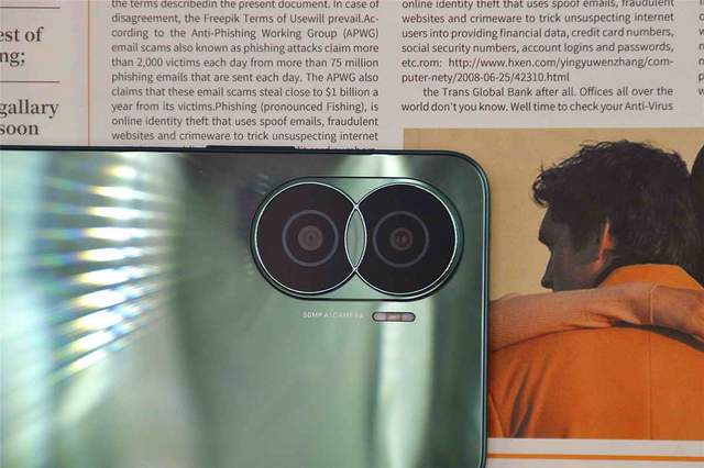 轻薄高颜值，实力均衡的千元机荣耀X40 i评测