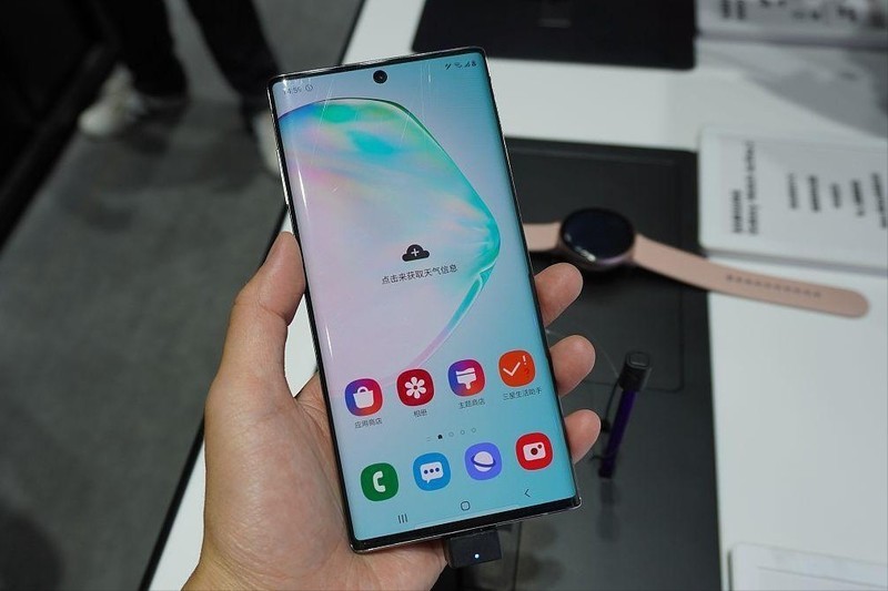 四年前的星空体育平台NOTE10+今天换了新电池，完好如初