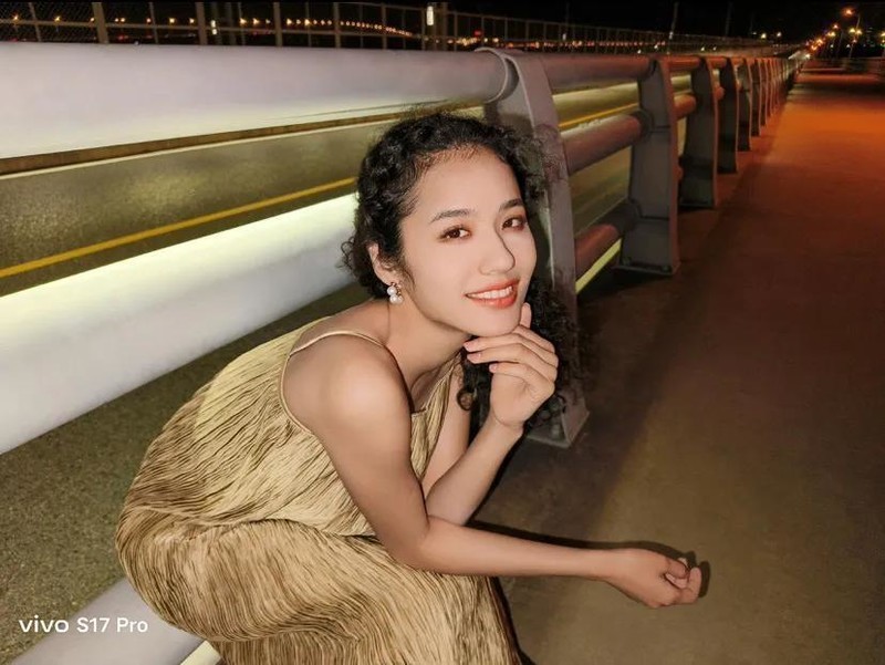 旗舰级的夜景人像，专业级色彩表现，vivo S17 Pro用实力证明自己