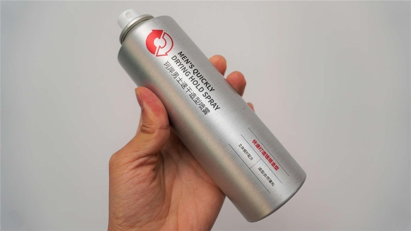 男孩子发型便捷之路！珂岸男士速干造型喷雾实测：1分钟抓完造型