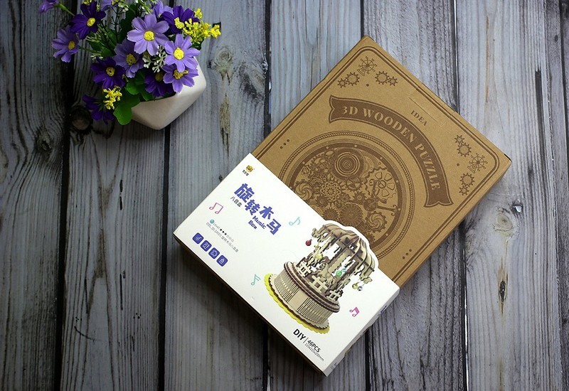 亲子互动，乐趣满满，当当狸旋转木马八音盒