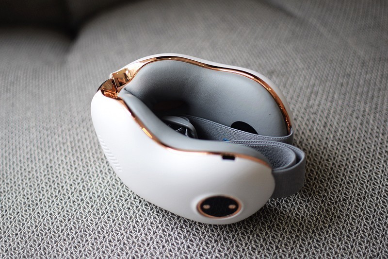 不压眼球 缓解眼部疲劳 云康宝眼部按摩仪