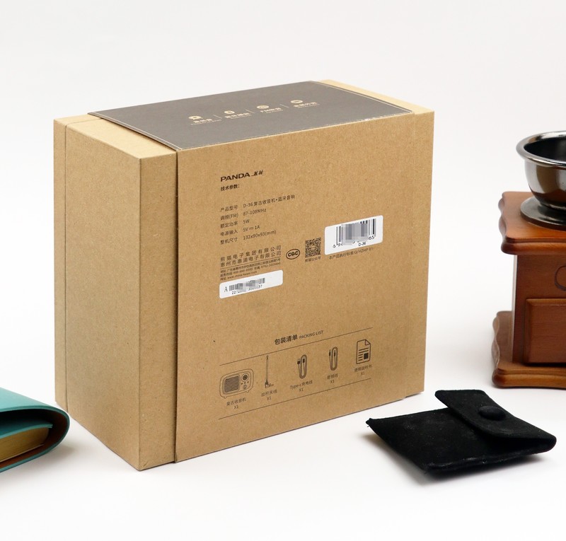 复古造型与高新科技的结合——熊猫D-36复古收音机蓝牙音箱体验