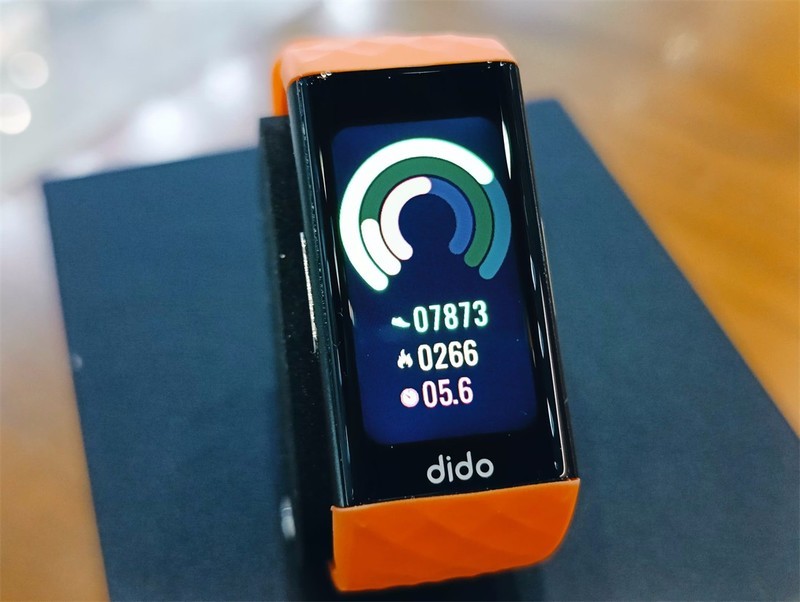 量化健康数值，改善睡眠来试试dido P1智能手环