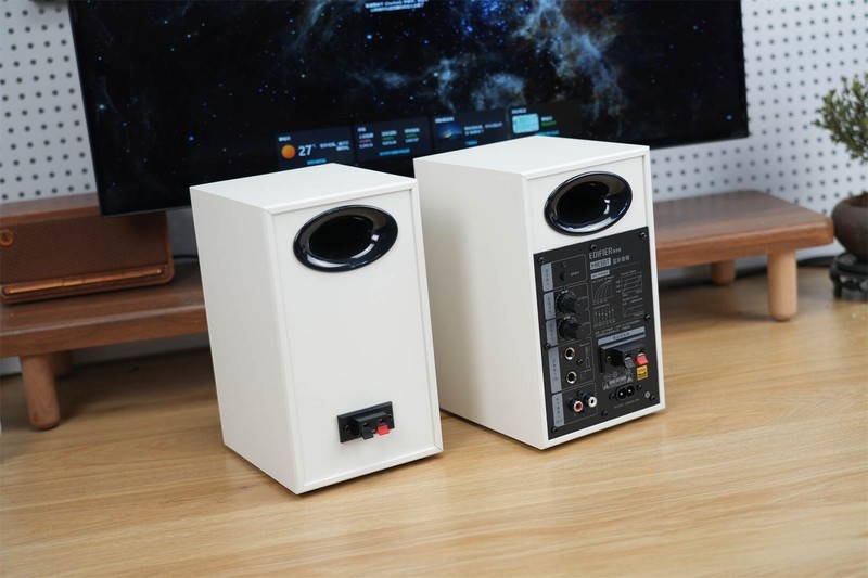 桌面HiFi新宠？游戏创作影音六边形战士—监听音箱漫步者MR3BT