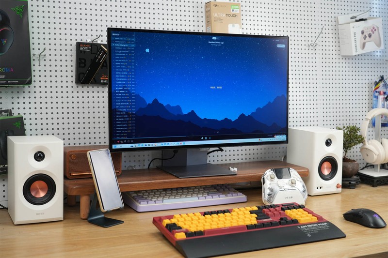 桌面HiFi新宠？游戏创作影音六边形战士—监听音箱漫步者MR3BT