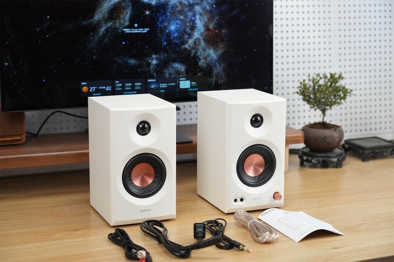 桌面HiFi新宠？游戏创作影音六边形战士—监听音箱漫步者MR3BT