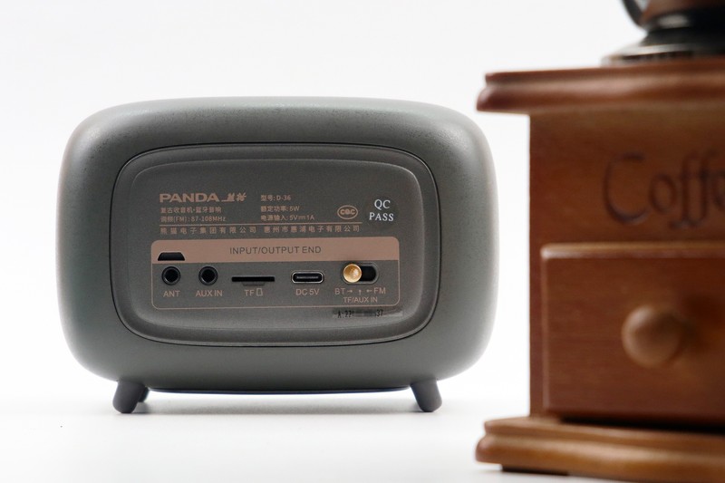 复古造型与高新科技的结合——熊猫D-36复古收音机蓝牙音箱体验