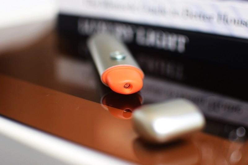 约会好物 左点智能口腔喷雾