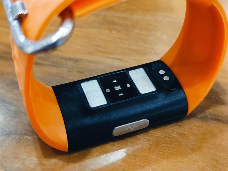 量化健康数值，改善睡眠来试试dido P1智能手环