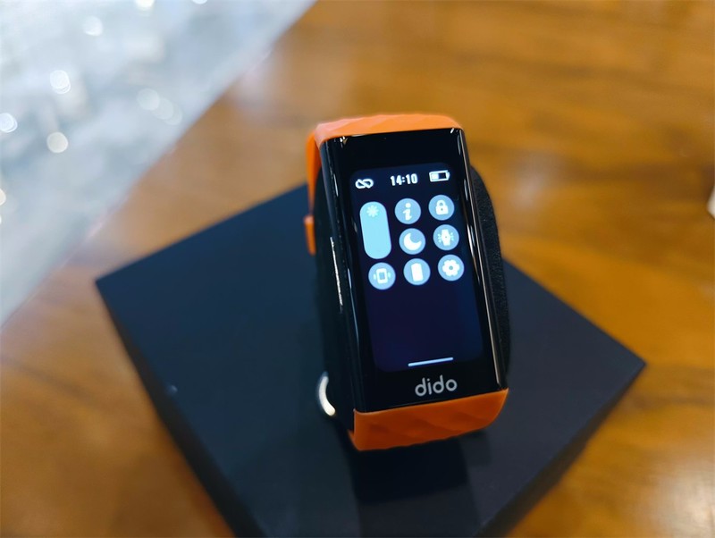 量化健康数值，改善睡眠来试试dido P1智能手环