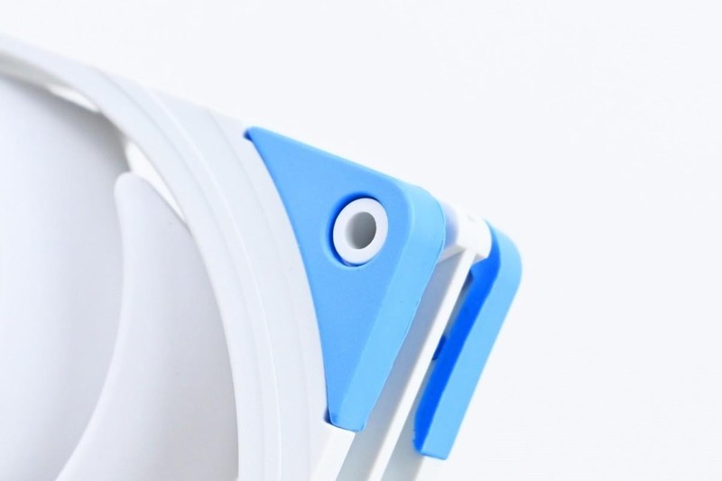 利民TL-B14W EXTREM性能级风压扇开箱试玩：140mm+稳定+长寿