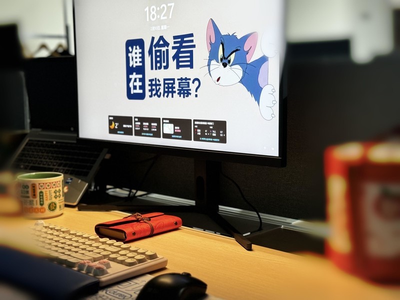 以非凡AOT光路菱镜，点亮你的智慧——书客SKR1屏幕挂灯