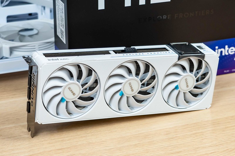 千元价位的不二之选，性价比吊打RTX 4060，蓝戟B570 Photon 10G详评