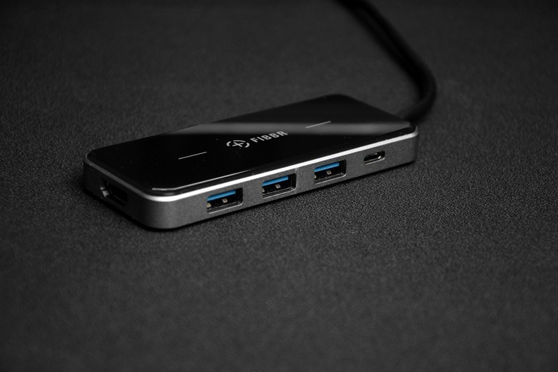 光纤龙头企业涉足桌面外设，推出首款扩展坞，售价199元