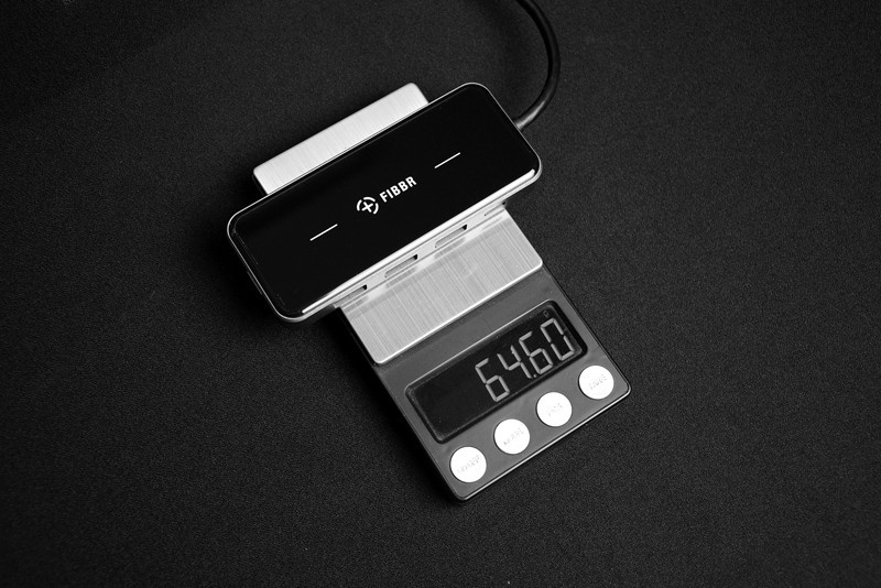 光纤龙头企业涉足桌面外设，推出首款扩展坞，售价199元