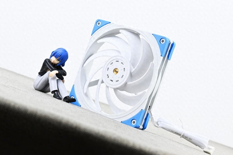 利民TL-B14W EXTREM性能级风压扇开箱试玩：140mm+稳定+长寿
