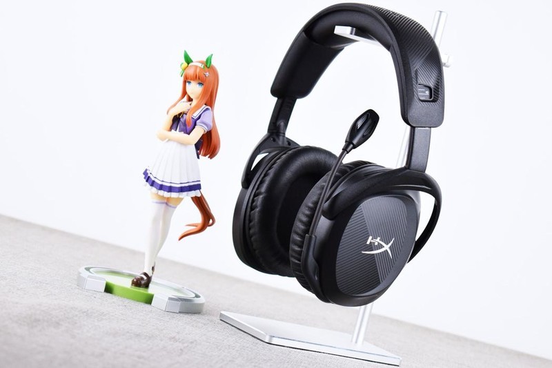 极度未知HyperX毒刺2无线游戏耳机开箱试玩：舒适轻巧的电竞之选