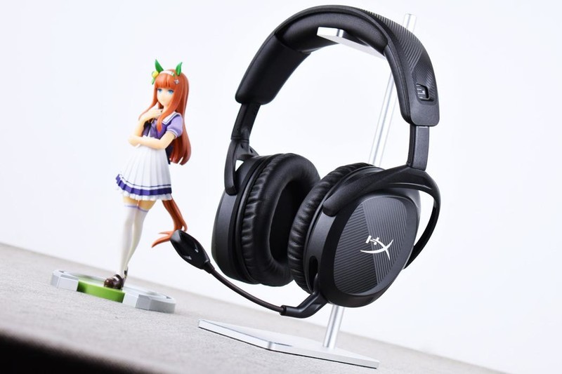 极度未知HyperX毒刺2无线游戏耳机开箱试玩：舒适轻巧的电竞之选