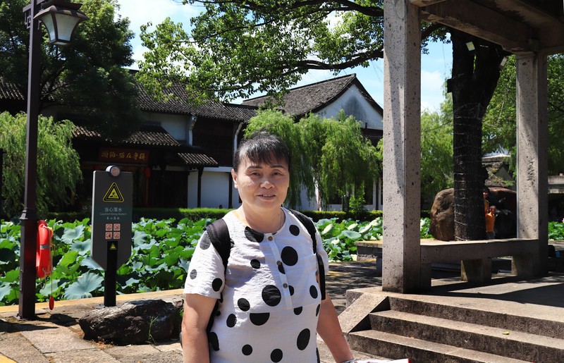 游览浙江绍兴柯桥的鲁镇