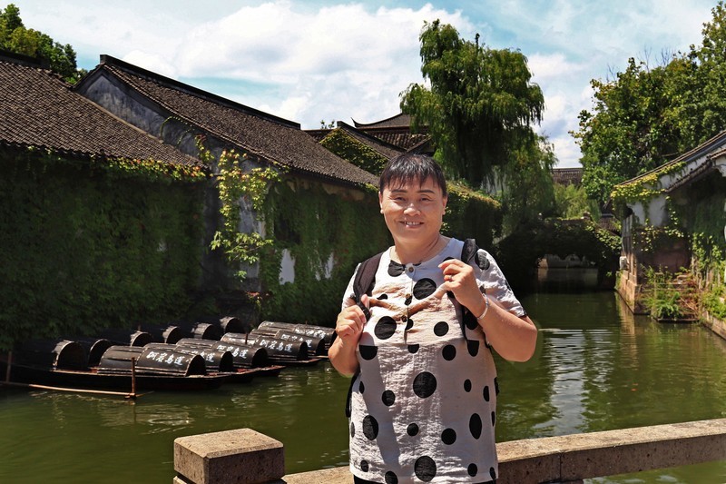 游览浙江绍兴柯桥的鲁镇