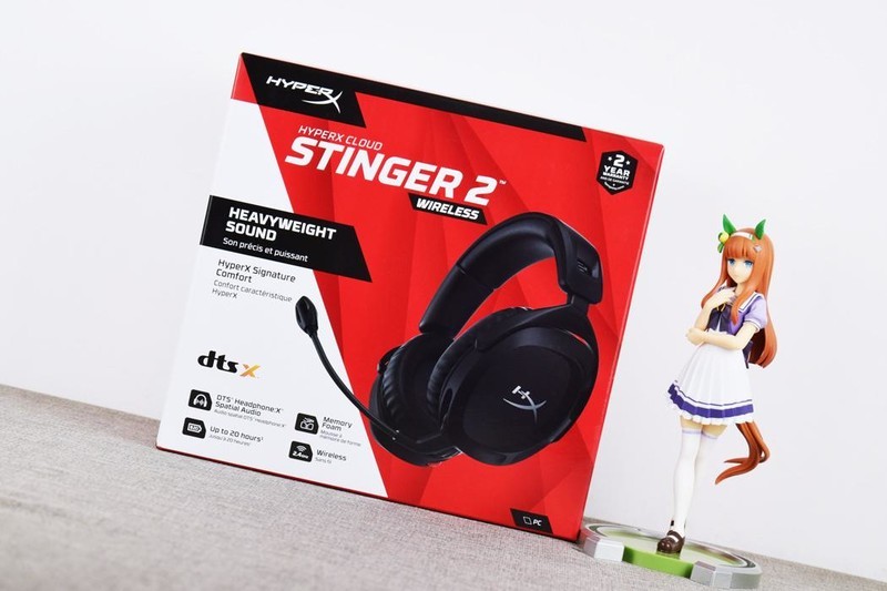 极度未知HyperX毒刺2无线游戏耳机开箱试玩：舒适轻巧的电竞之选