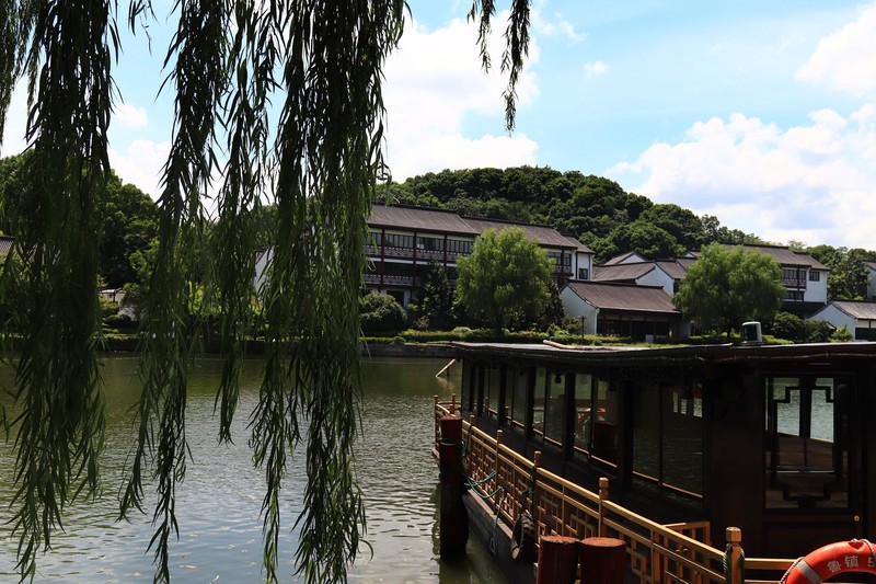 游览浙江绍兴柯桥的鲁镇