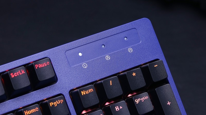 助力发小的作家梦，送上超大手托机械键盘，迪摩F6