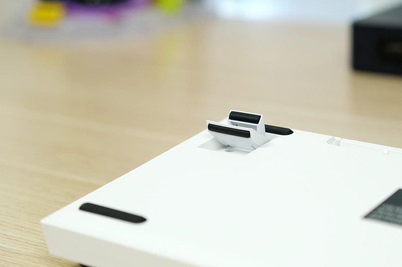 6个旋钮、3段空格、能敲出麻将音，小呆虫GK75三模机械键盘太上头