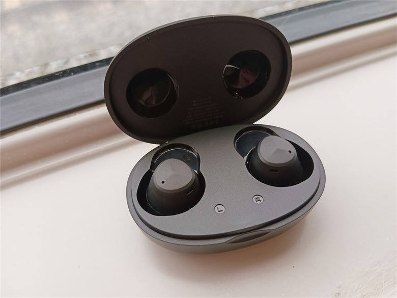 JEET Air2 蓝牙耳机：野心不仅仅是超迷你外形