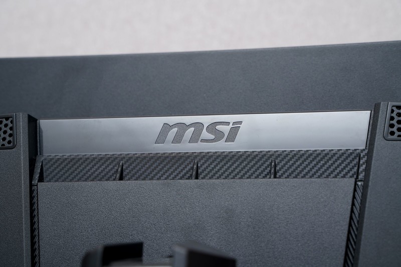 仅售3000的高性价比电竞神器 微星MAG 271QPX QD-OLED E2评测